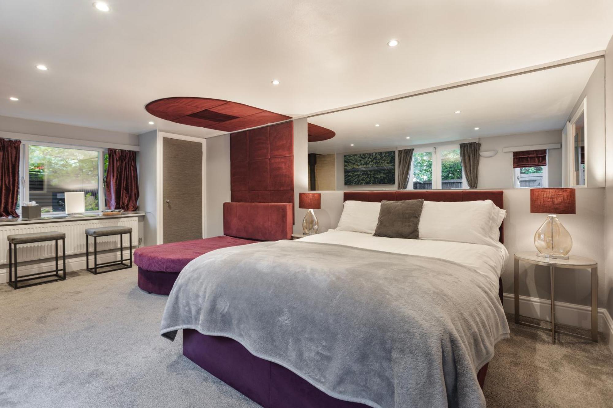 Aphrodites Group - Luxury Hot Tub Suites In Central Lake District! Bowness-on-Windermere Exterior photo